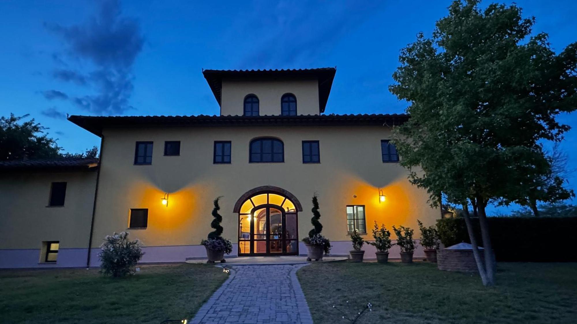 Agriturismo Cascina Cipressa San Romano  المظهر الخارجي الصورة